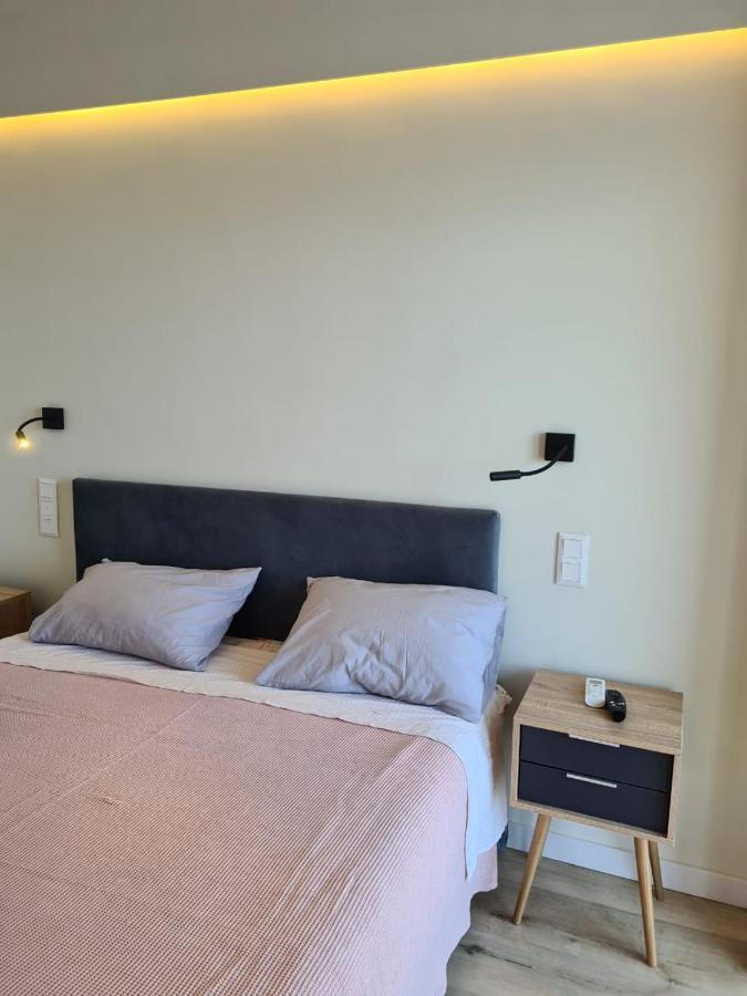 Ferienwohnung Grace Seaside Loutráki Exterior foto