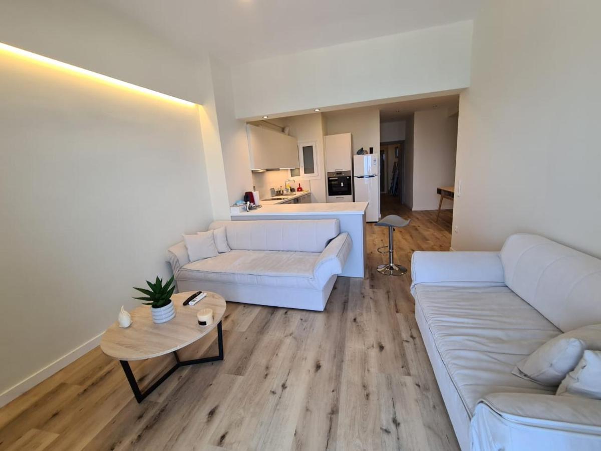 Ferienwohnung Grace Seaside Loutráki Exterior foto
